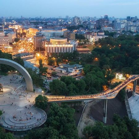 Апартаменты Центр Крещатик Kiev Exterior foto